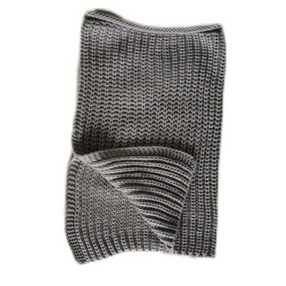 Calvin Klein Gray knitted scarf with sequins